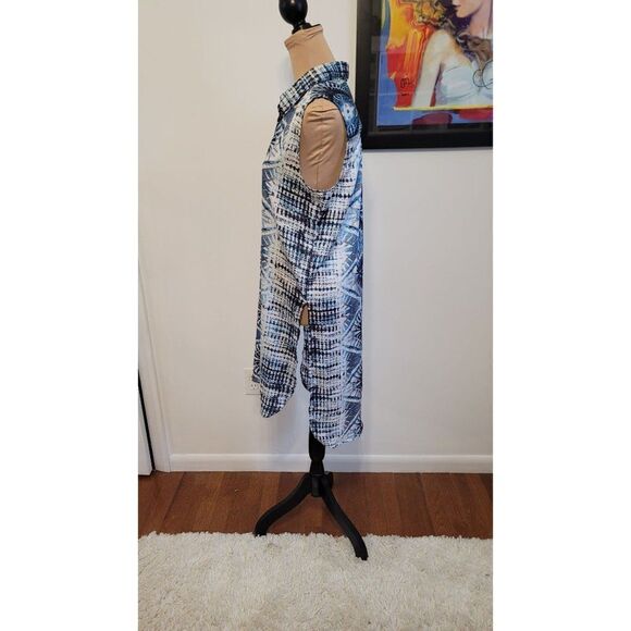 Mushka By Sienna Rose X-Long Sleeveless Shirt dress In a Medium - Picture 2 of 7